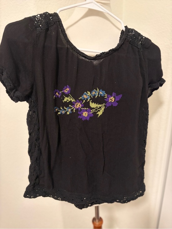 Free People Tops - Free People Black Short Sleeve Blouse with Purple Floral Embroidery